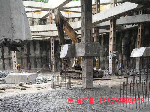 長沙釜神建筑工程有限公司,長沙混凝土繩鋸切割,建筑物加固,建筑物拆除,長沙建筑物加固哪里好