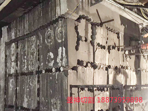 長沙釜神建筑工程有限公司,長沙混凝土繩鋸切割,建筑物加固,建筑物拆除,長沙建筑物加固哪里好